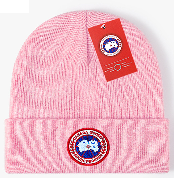 Canada Goose Beanie - Pink